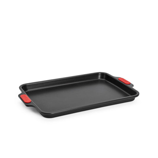 Woll Let's Bake! baking sheet 33 x 23 cm with diamond-reinforced non-stick coating, three-quarter view