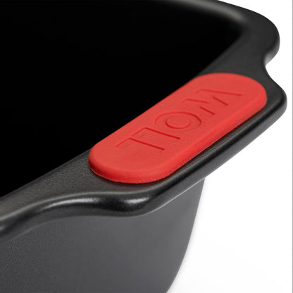 Close-up detail of Woll Let's Bake! silicone grip and diamond-reinforced coating