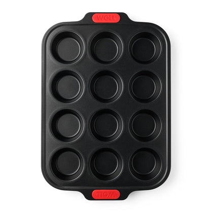 Overhead view of Woll 12-cup muffin pan showing twelve standard 7 cm cups